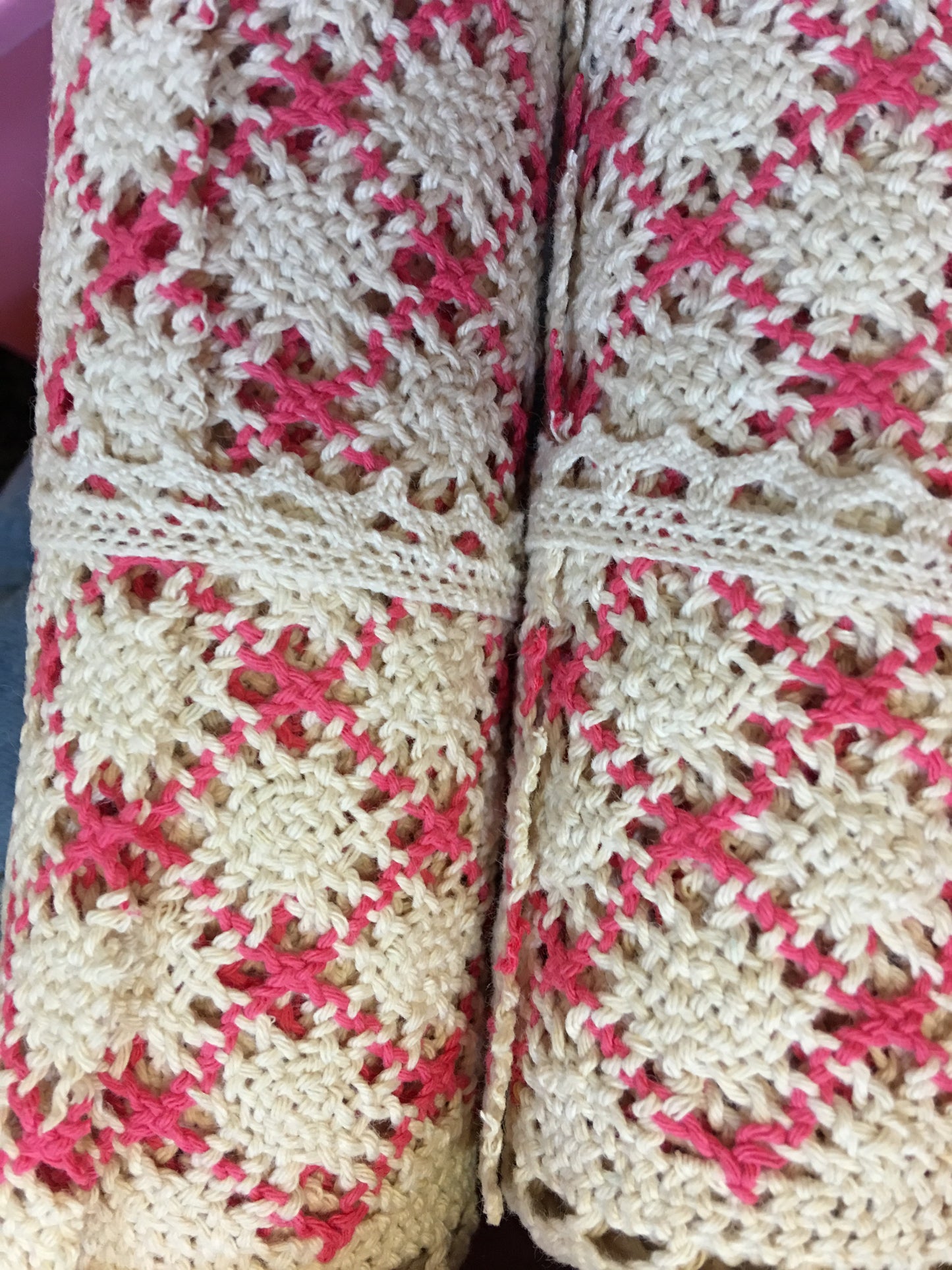 Hot Pink And Cream Patterned Cotton Lace Trim Roll