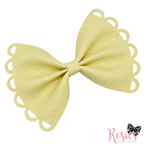 Charlotte Scalloped Pinch Bow Plastic Template 🎀
