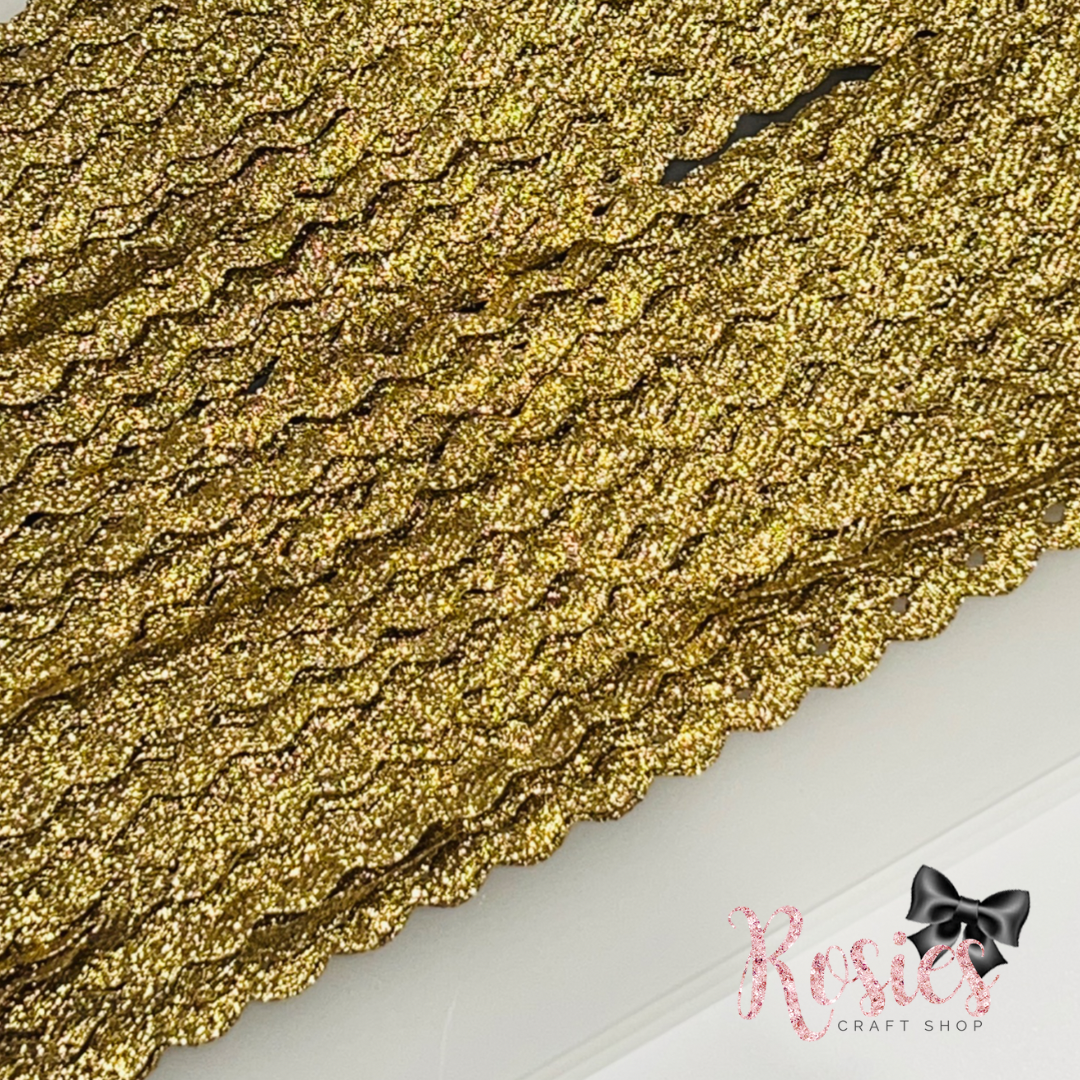 Metallic Gold 8mm Ric Rac Trim ✂️